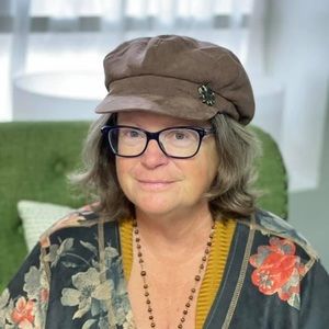 Meet your Posher, Terra